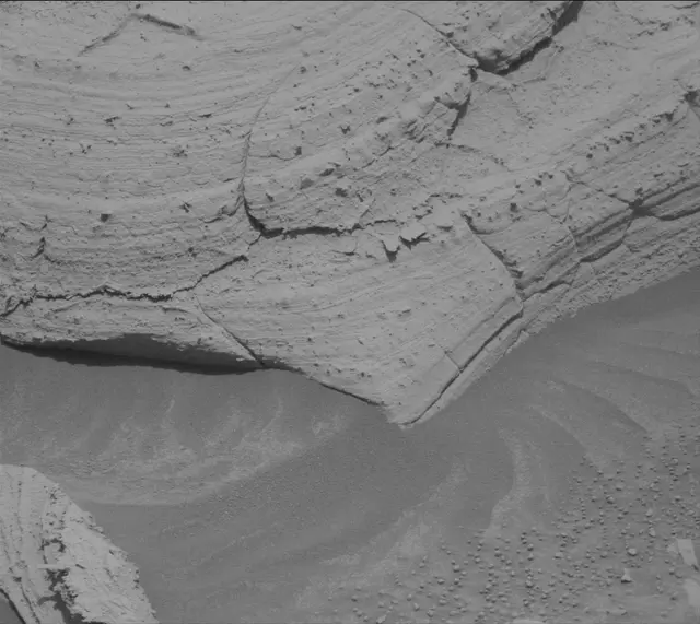 Sol 4362: Mast Camera (Mastcam)