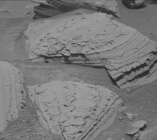 Sol 4362: Mast Camera (Mastcam)