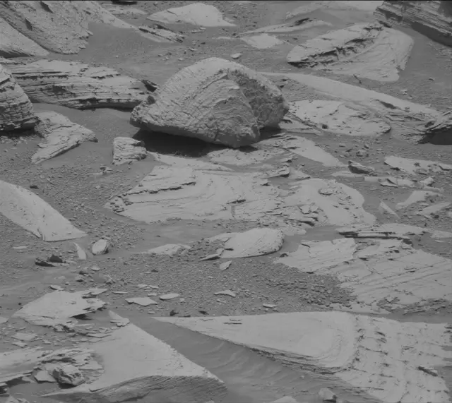 Sol 4366: Mast Camera (Mastcam)