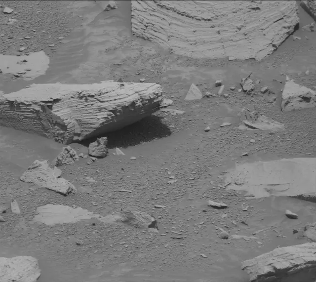 Sol 4366: Mast Camera (Mastcam)