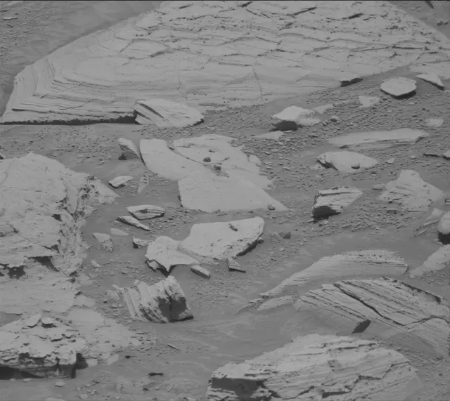 Sol 4366: Mast Camera (Mastcam)