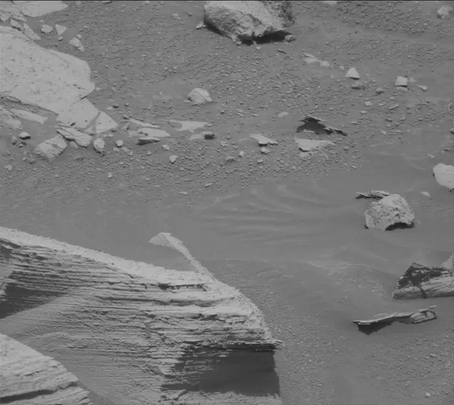 Sol 4366: Mast Camera (Mastcam)
