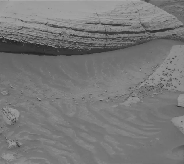 Sol 4366: Mast Camera (Mastcam)
