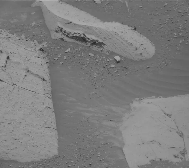 Sol 4366: Mast Camera (Mastcam)