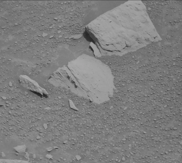 Sol 4367: Mast Camera (Mastcam)