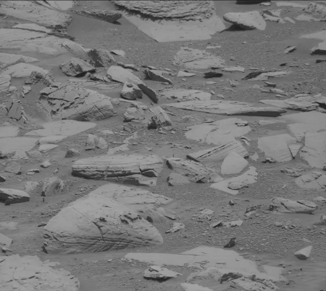 Sol 4368: Mast Camera (Mastcam)