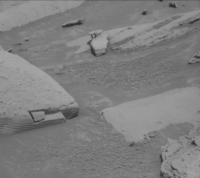 Sol 4368: Mast Camera (Mastcam)