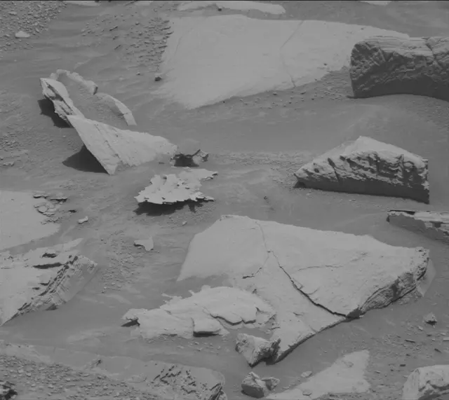 Sol 4368: Mast Camera (Mastcam)