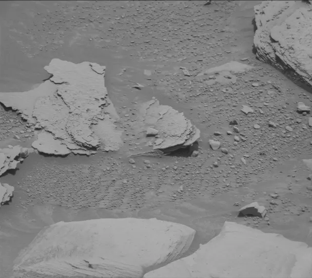 Sol 4368: Mast Camera (Mastcam)