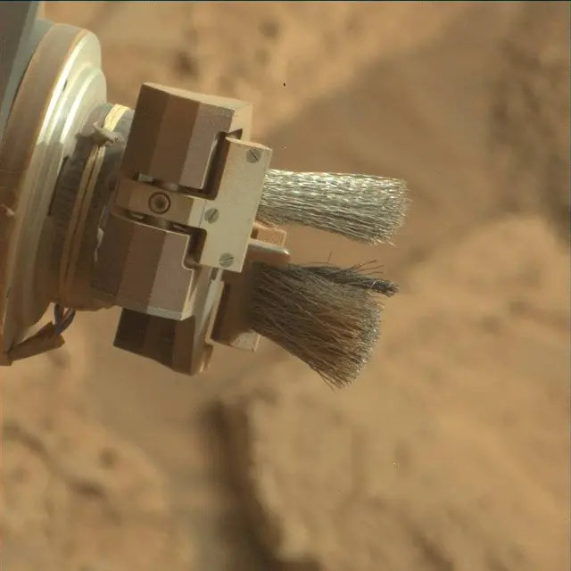 Sol 4368: Mast Camera (Mastcam)