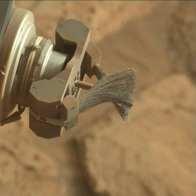 Sol 4368: Mast Camera (Mastcam)