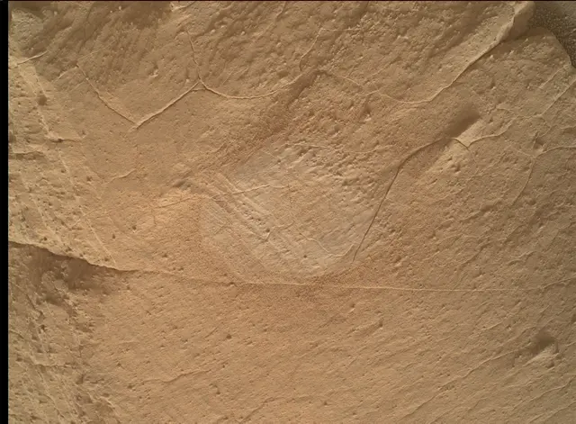 Sol 4368: Mars Hand Lens Imager (MAHLI)