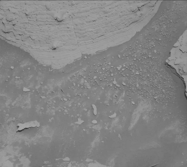 Sol 4369: Mast Camera (Mastcam)