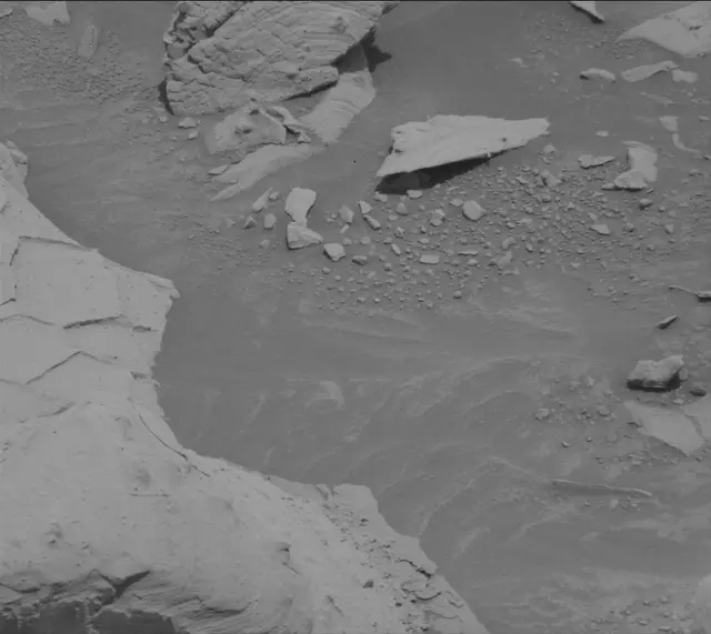 Sol 4369: Mast Camera (Mastcam)