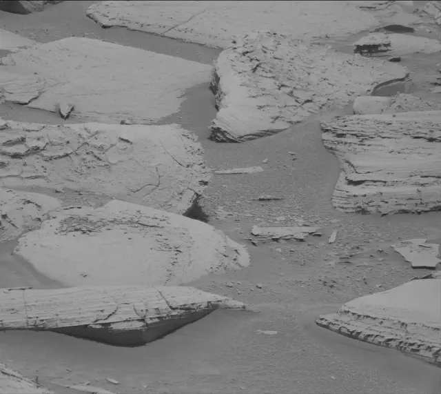 Sol 4370: Mast Camera (Mastcam)