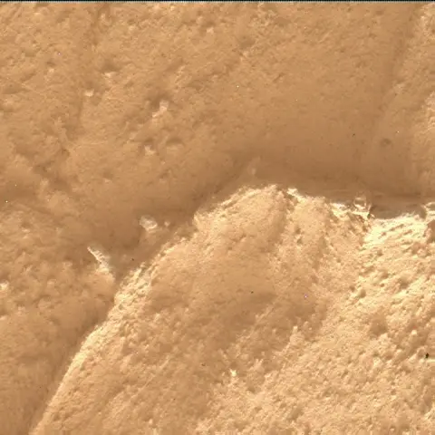 Sol 4370: Mars Hand Lens Imager (MAHLI)
