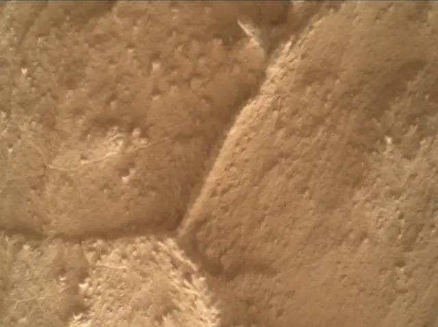 Sol 4370: Mars Hand Lens Imager (MAHLI)