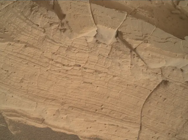 Sol 4370: Mars Hand Lens Imager (MAHLI)