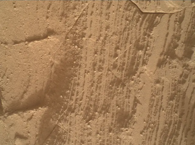 Sol 4370: Mars Hand Lens Imager (MAHLI)