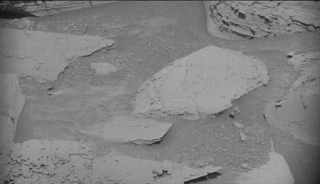 Sol 4371: Mast Camera (Mastcam)