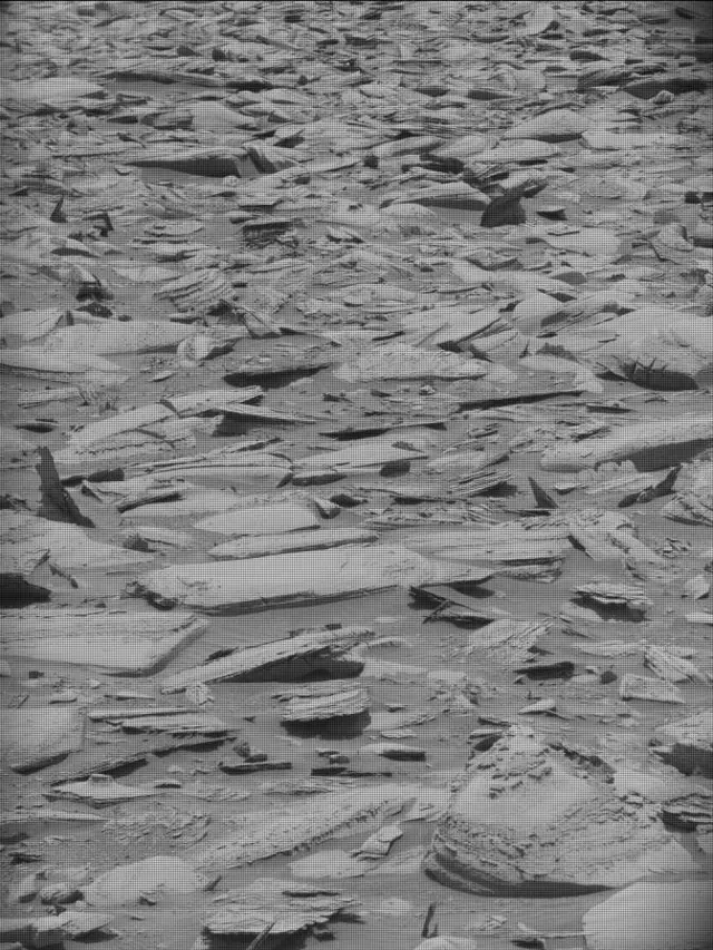 Sol 4371: Mast Camera (Mastcam)