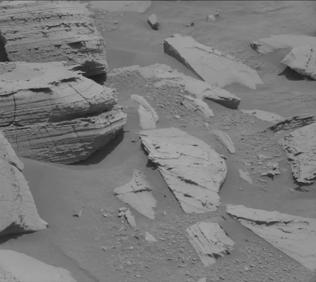 Sol 4371: Mast Camera (Mastcam)