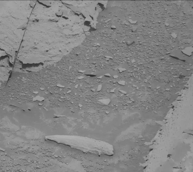 Sol 4371: Mast Camera (Mastcam)