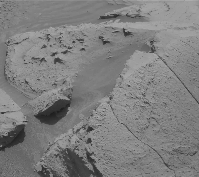 Sol 4371: Mast Camera (Mastcam)