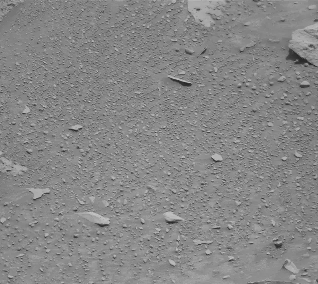 Sol 4371: Mast Camera (Mastcam)