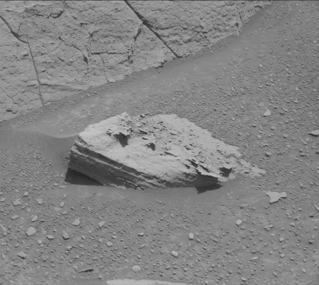 Sol 4371: Mast Camera (Mastcam)