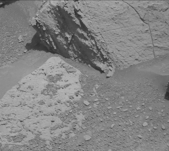 Sol 4371: Mast Camera (Mastcam)