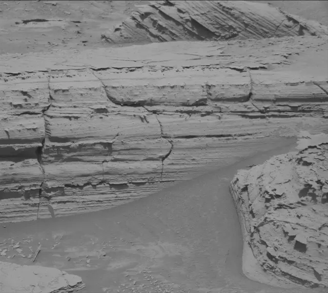 Sol 4371: Mast Camera (Mastcam)