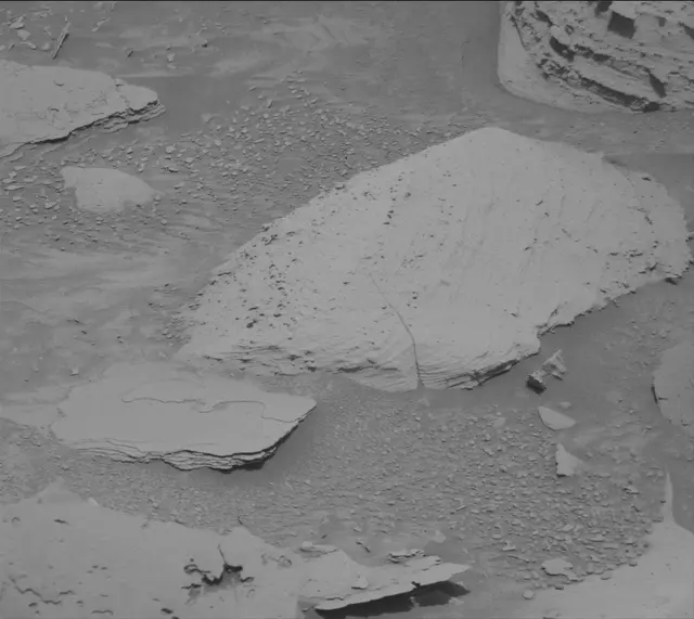 Sol 4371: Mast Camera (Mastcam)