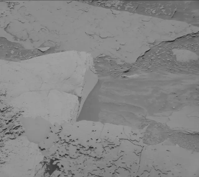 Sol 4371: Mast Camera (Mastcam)