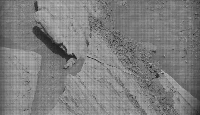 Sol 4372: Mast Camera (Mastcam)