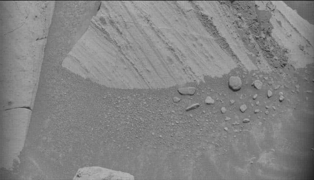 Sol 4372: Mast Camera (Mastcam)