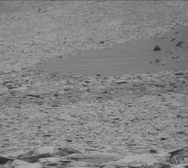 Sol 4372: Mast Camera (Mastcam)