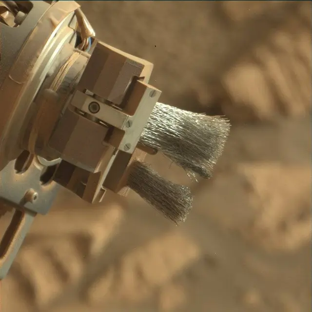Sol 4372: Mast Camera (Mastcam)