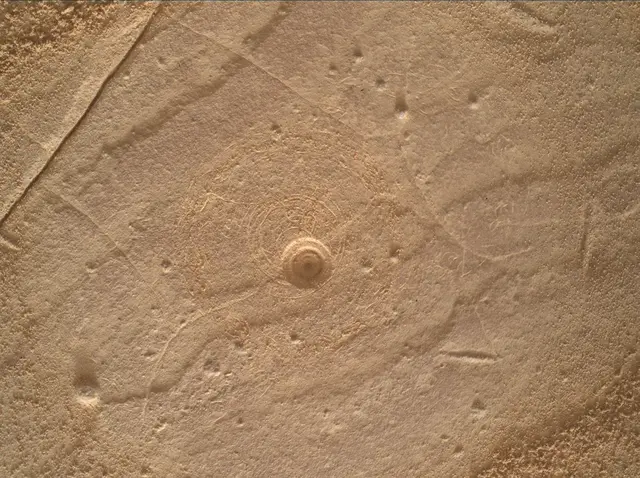 Sol 4372: Mars Hand Lens Imager (MAHLI)