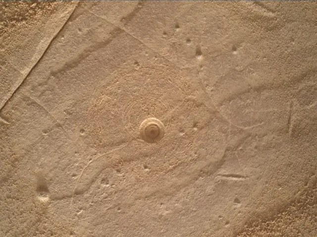 Sol 4372: Mars Hand Lens Imager (MAHLI)