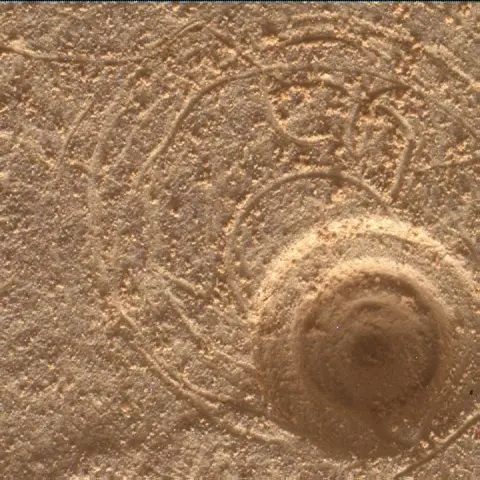 Sol 4372: Mars Hand Lens Imager (MAHLI)