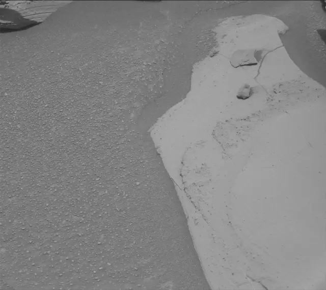 Sol 4373: Mast Camera (Mastcam)