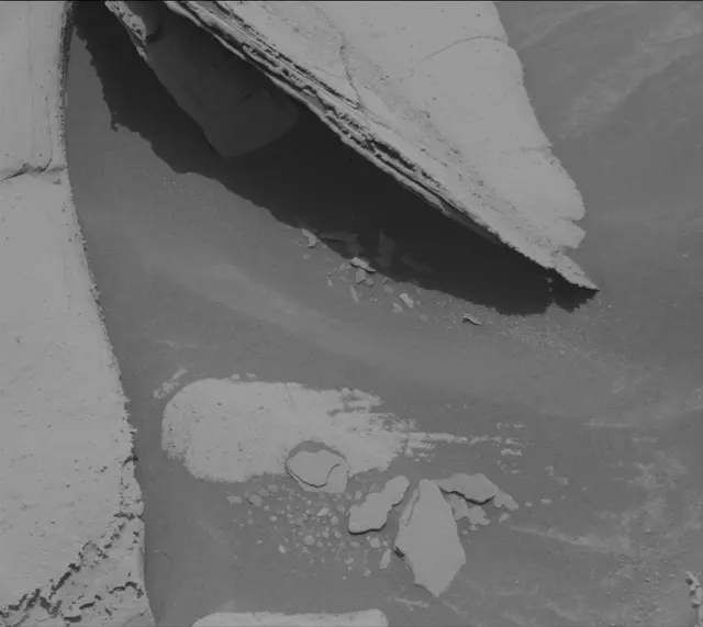 Sol 4373: Mast Camera (Mastcam)