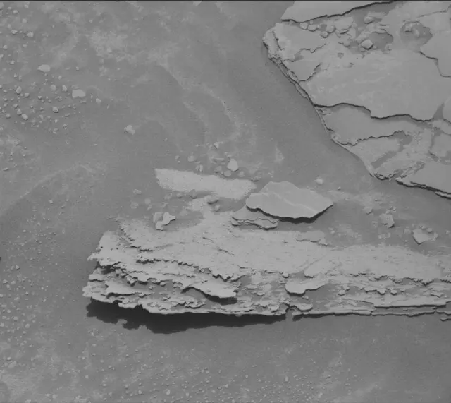Sol 4373: Mast Camera (Mastcam)