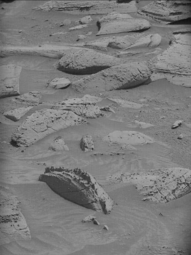 Sol 4375: Mast Camera (Mastcam)