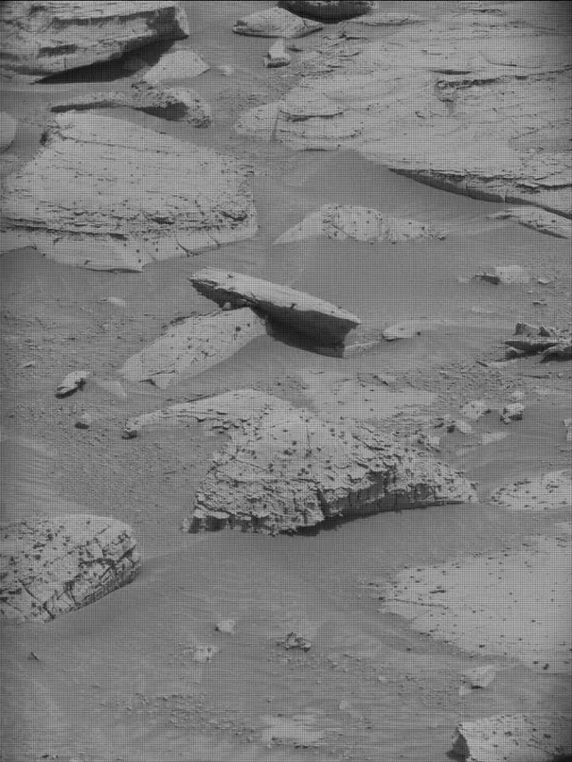 Sol 4375: Mast Camera (Mastcam)
