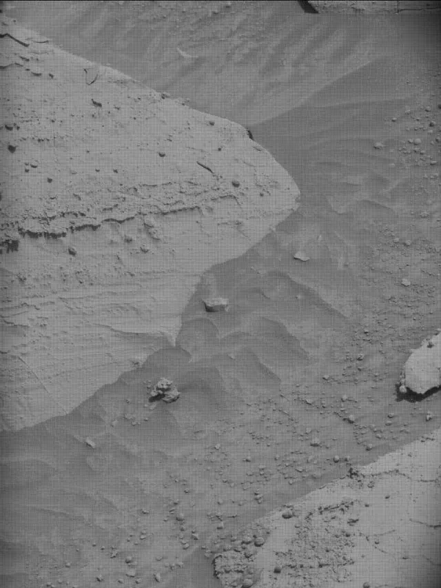 Sol 4375: Mast Camera (Mastcam)