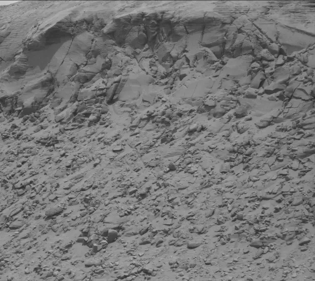 Sol 4375: Mast Camera (Mastcam)