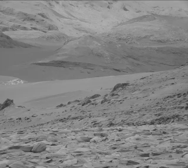 Sol 4375: Mast Camera (Mastcam)