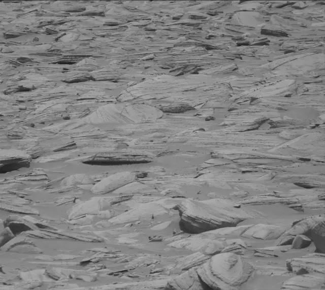 Sol 4375: Mast Camera (Mastcam)
